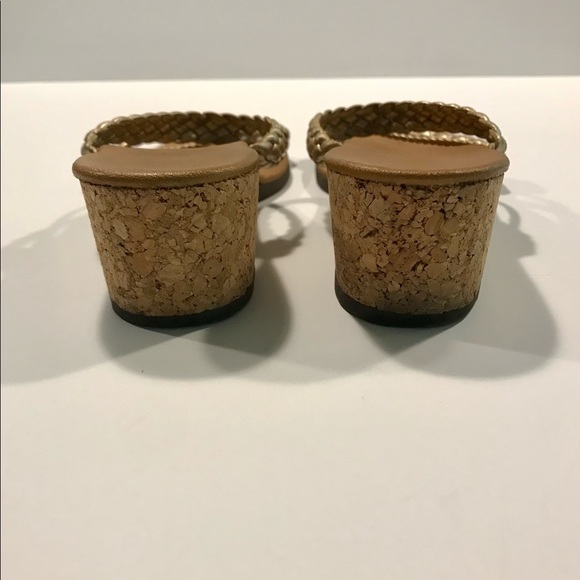 Beautiful Handmade Gold Wedge Sandals - Picture 4 of 6